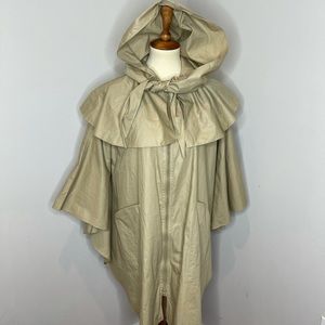 CUTE Lightweight Hooded Capelet